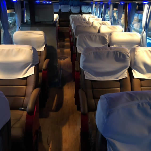SkyBus Premier